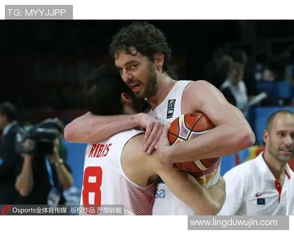 上海网球队在欧锦赛上的拼搏历程与荣耀时刻的深度回顾 上海网球队在欧锦赛上的拼搏历程与荣耀时刻的深度回顾