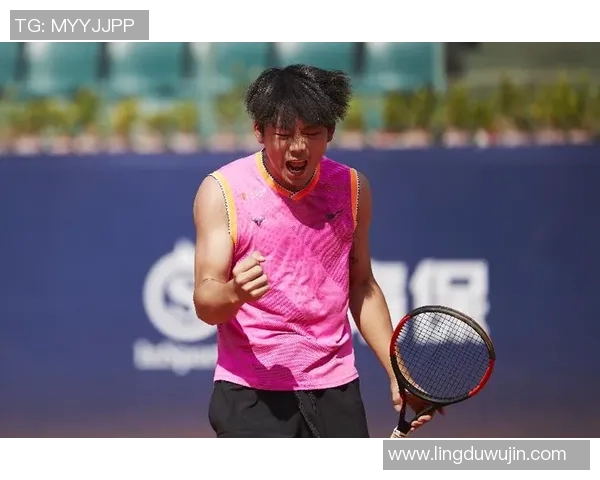 南京网球队在邀请赛中以73分稳居积分榜首位